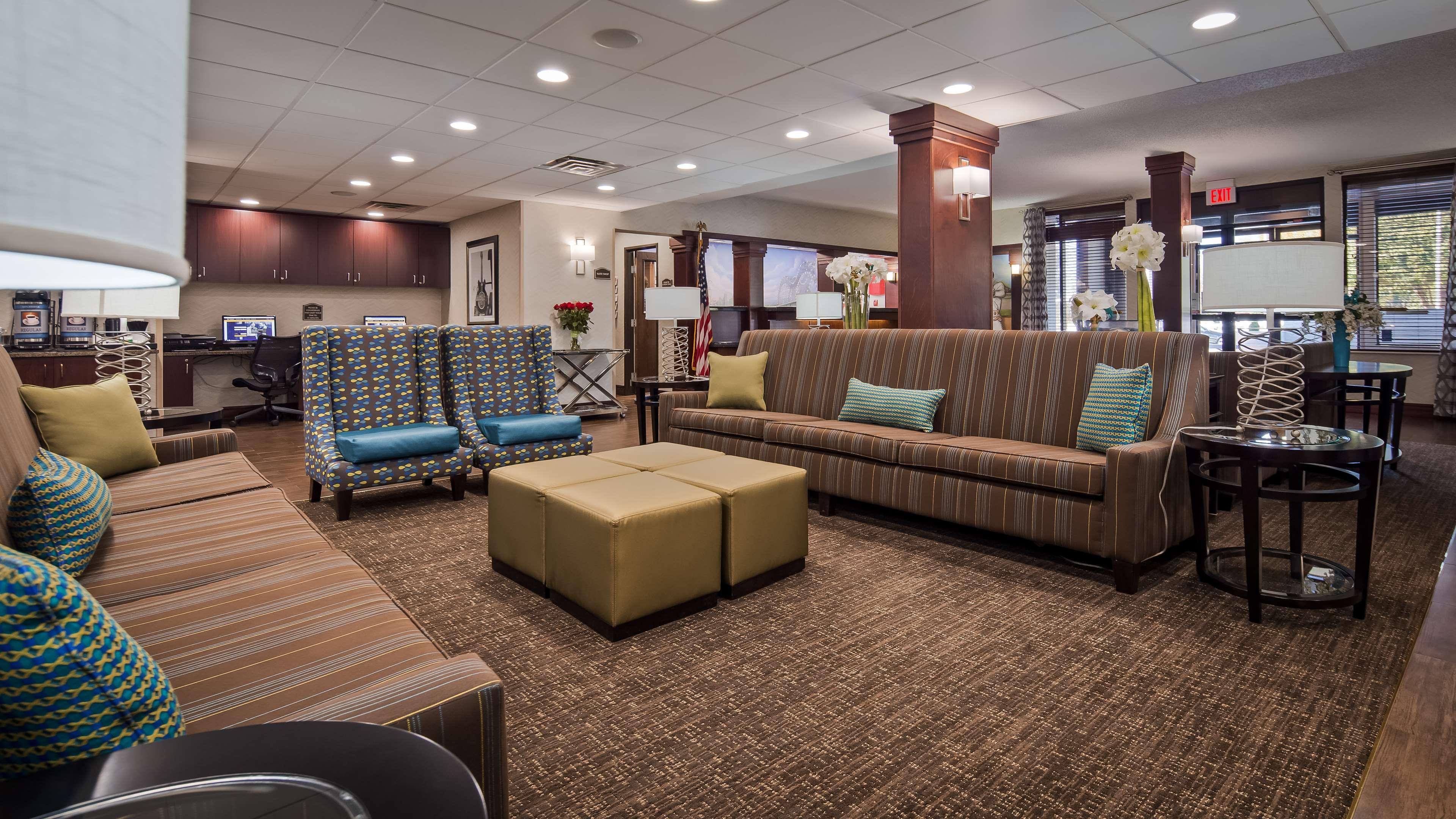 Best Western Plus Galleria Inn & Suites Memphis Exterior photo