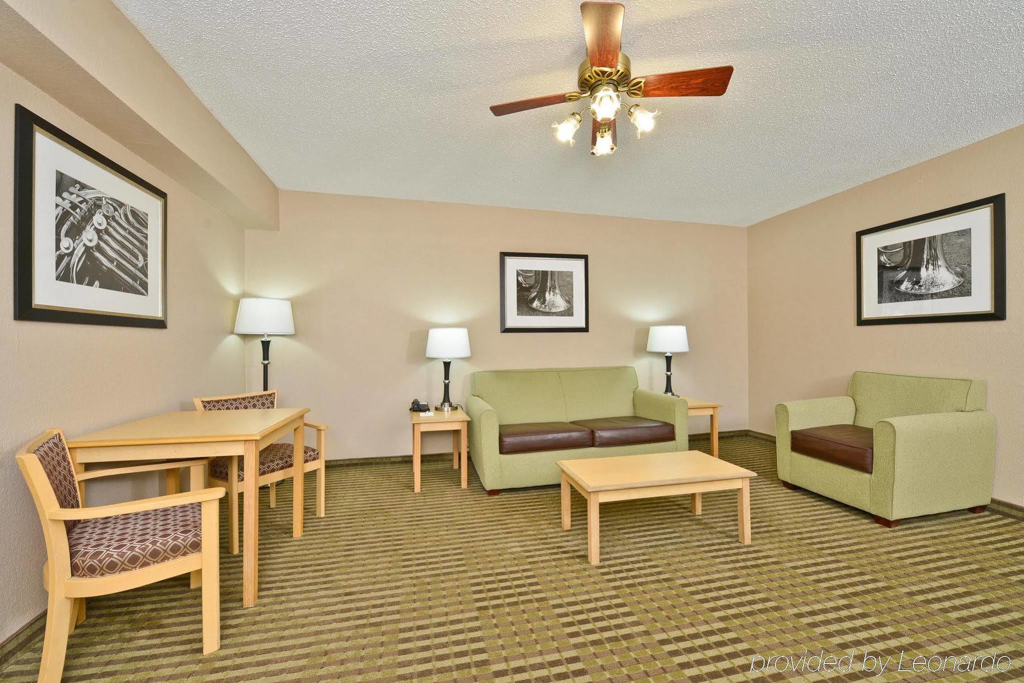 Best Western Plus Galleria Inn & Suites Memphis Exterior photo