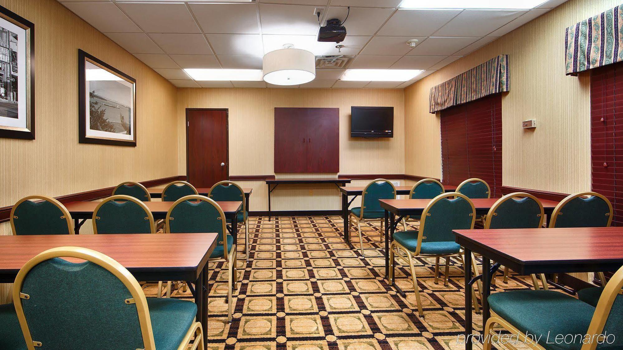 Best Western Plus Galleria Inn & Suites Memphis Exterior photo